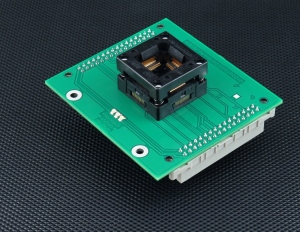 AP1 QFP64-1.02 ZIF PIC-8, 71-4708